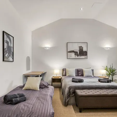 Vibrant 2-Bed By Bow Apartment London Exterior photo