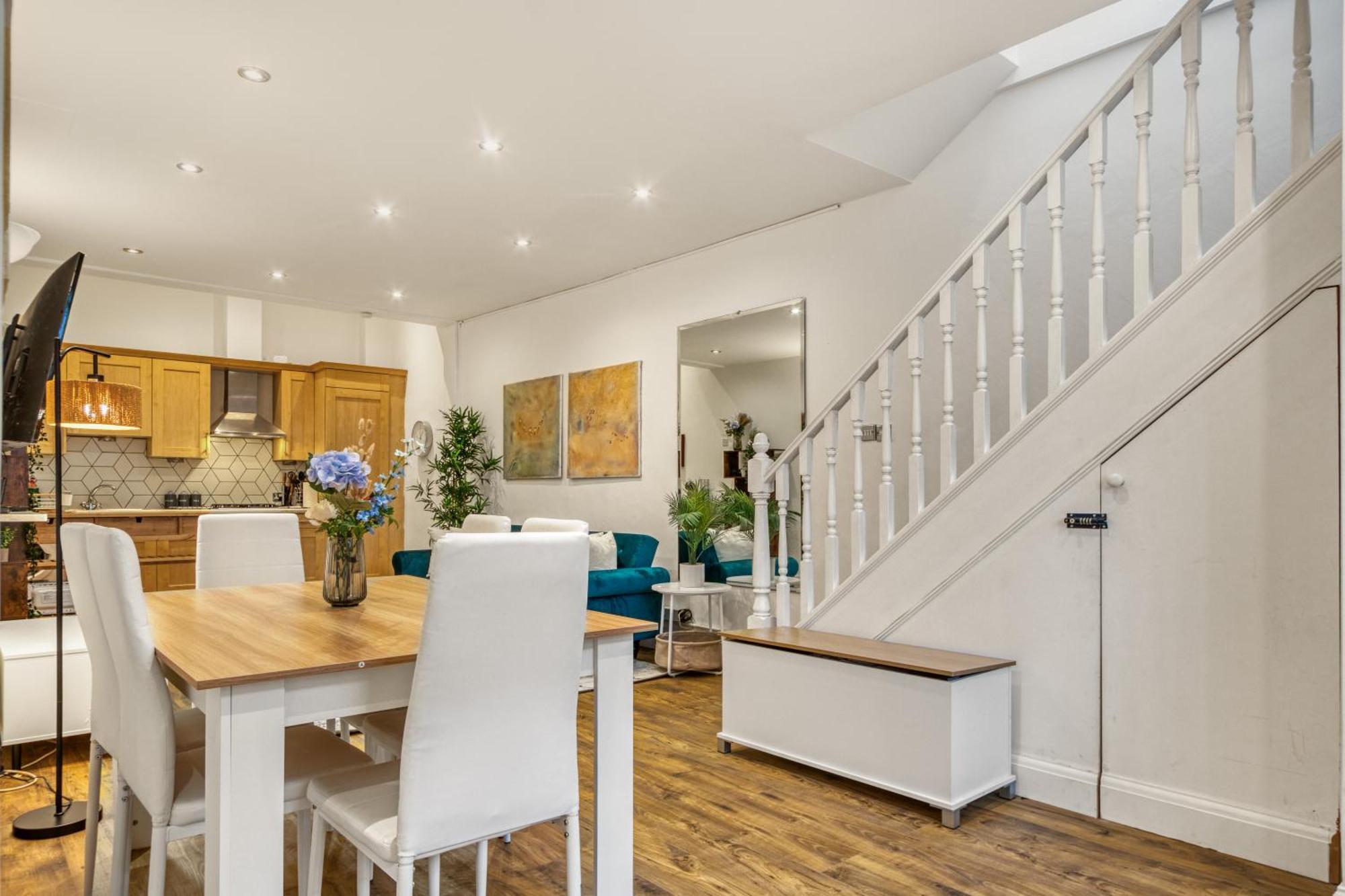 Apartamento Vibrant 2-bed By Bow *